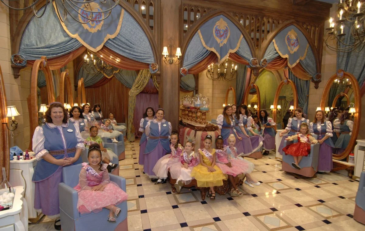 Bibbidi Bobbidi Boutique L em Orlando Travel