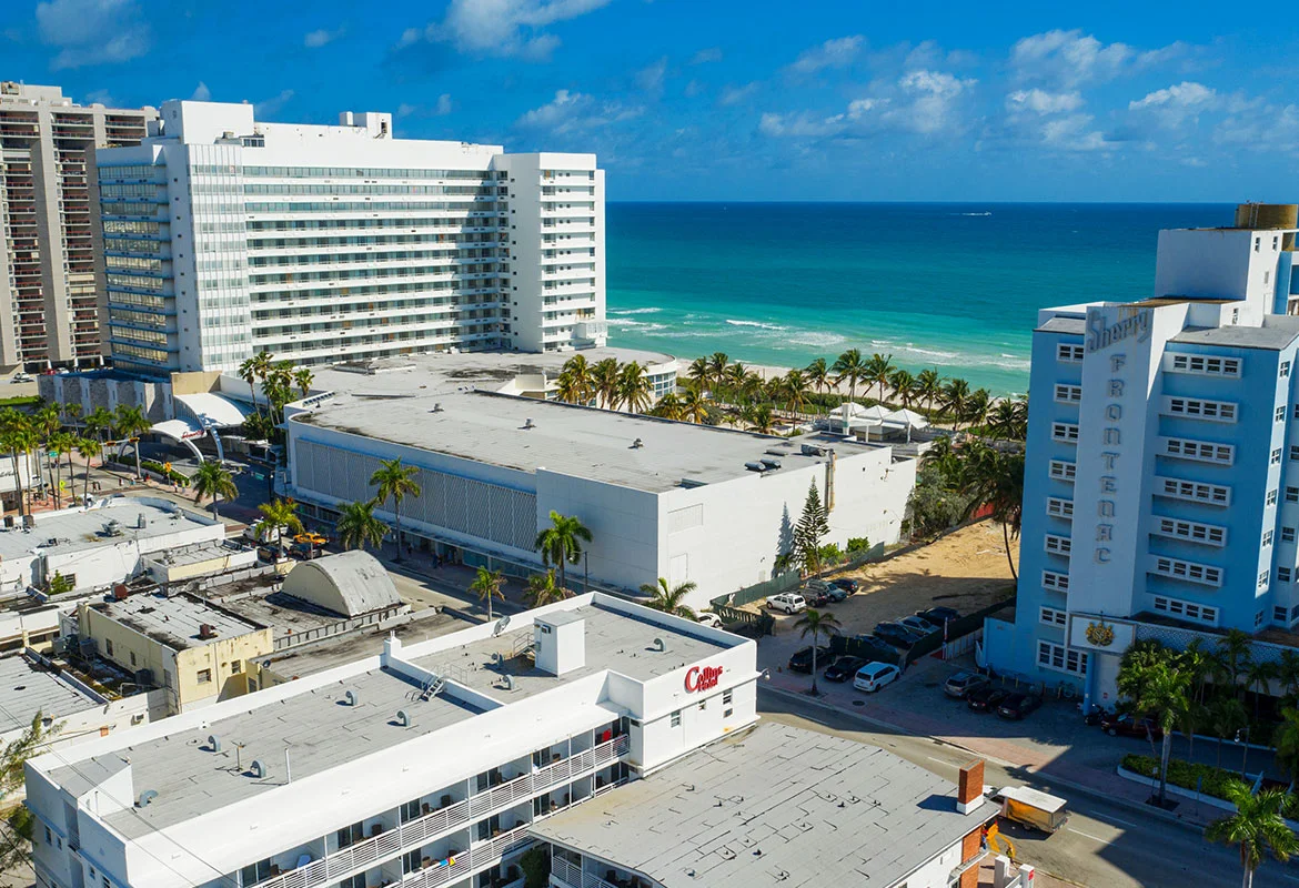 Collins Hotel Miami - Próximo da Praia
