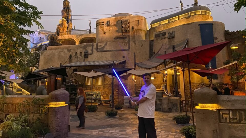 Savi’s Workshop - Sabres de Luz Construídos à Mão